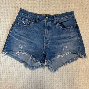 Levi’s 5 button women’s cut off jean shorts, waist 29
